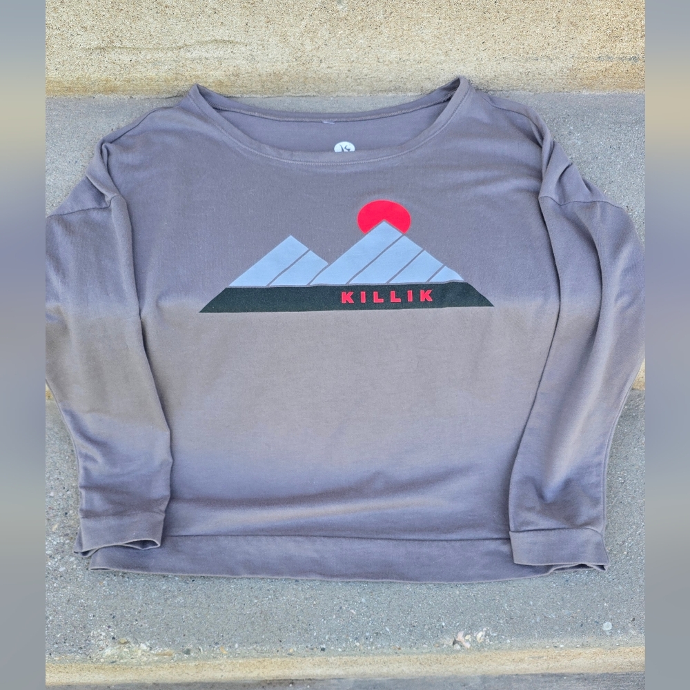 Gray Long Sleeve Killik Top
